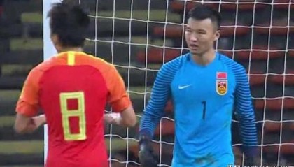  克莱蒙门将连续扑点，球队惊险守平强敌  