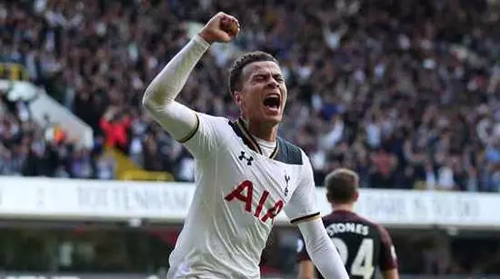  热刺惨败曼城，孙兴慜状态持续低迷  