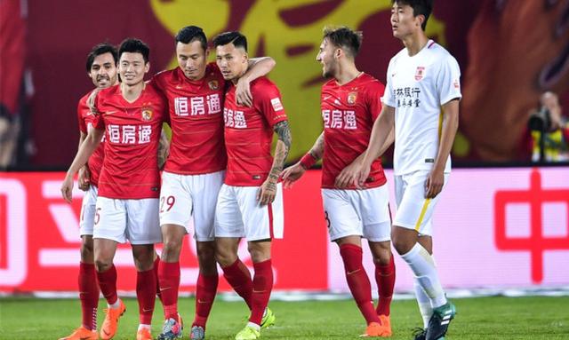 20, 摩纳哥锋线双星联手击溃对手防线  